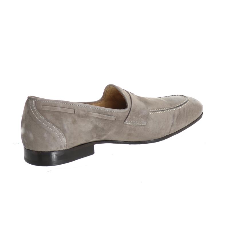 Pawelk's outlet sale